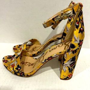 SAM EDELMAN Yaro Gold Floral Brocade Block Heel Sandal 👑